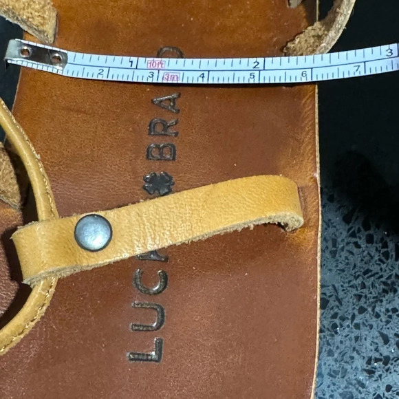 Lucky  Brand Gladiator Colette tan leather tie up calf studs platform wedge US6 - Picture 6 of 6